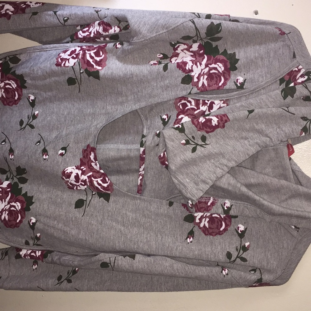 Sweater - Picture 2 of 2